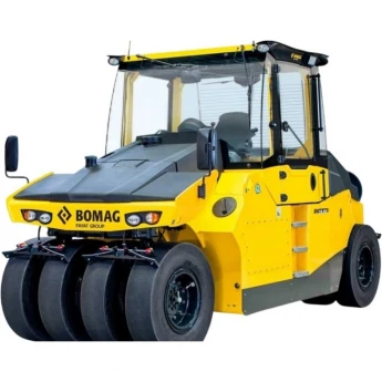 Пневмоколесный каток BOMAG BW 28 RH